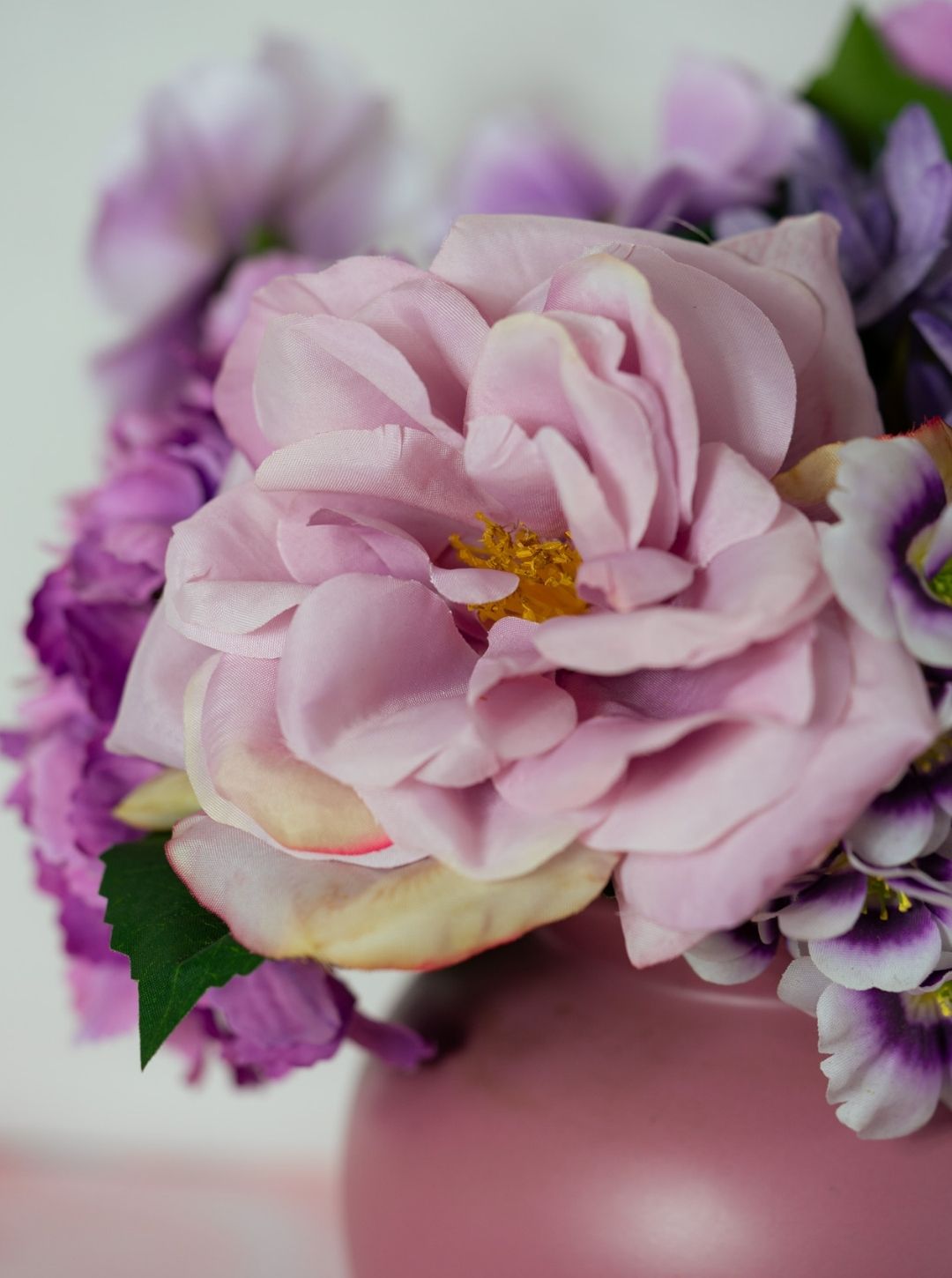 Silk flower arrangement powder pink & lilac