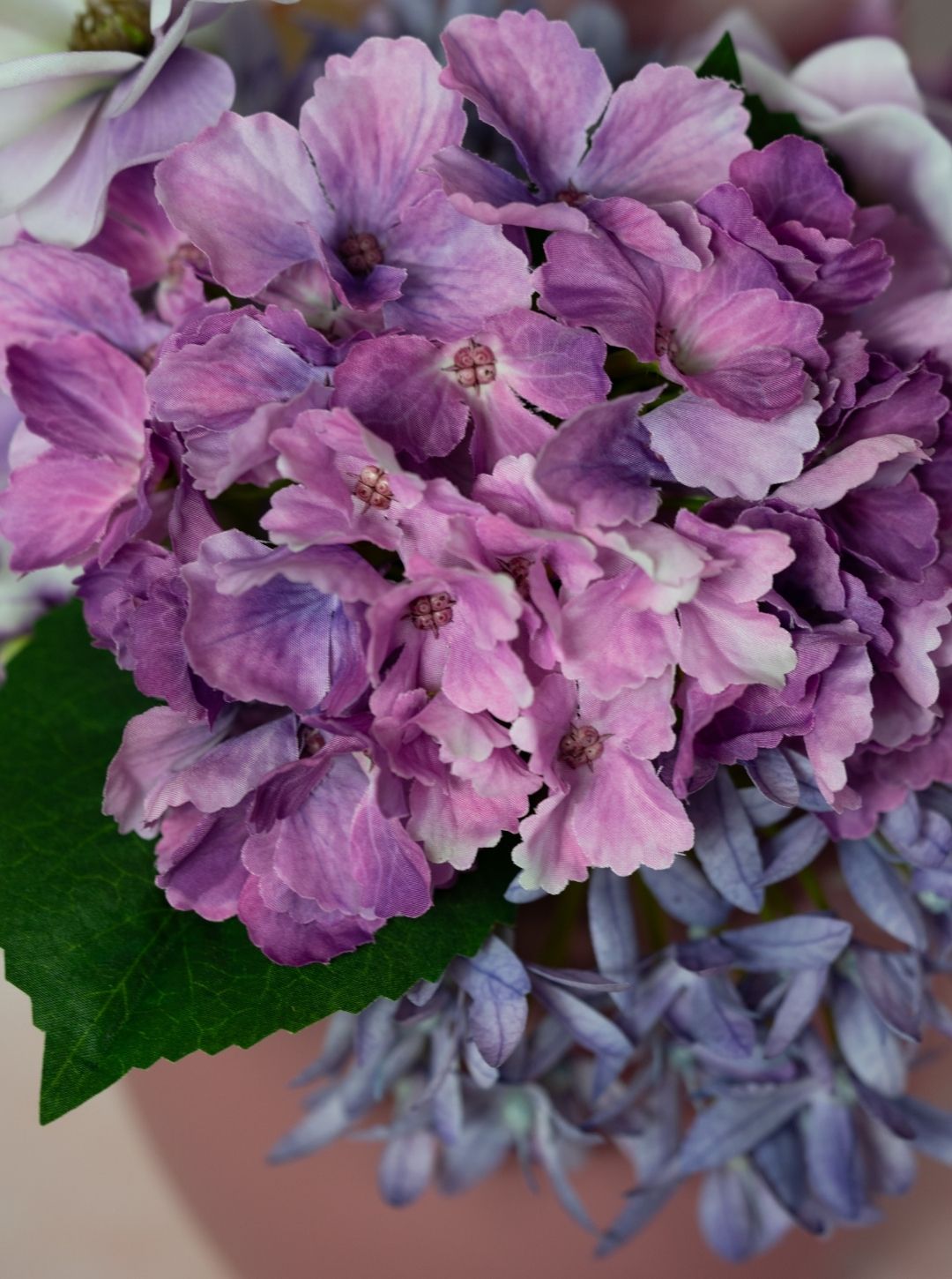 Silk flower arrangement powder pink & lilac